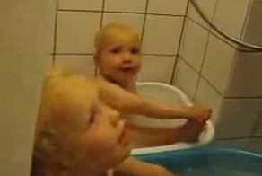 Веселое купание=)