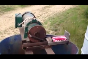 Уникальная мусорка для жестянок