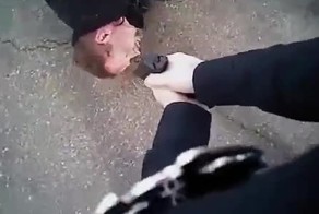 Полиция города Альбукерке обнародовала видео задержания со стрельбой от первого лица