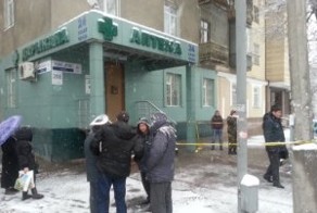 В Бишкеке ограбили аптеку на пересечении улиц Токтогула и Турусбекова