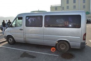 Австрийские пограничники задержали автобус с нелегалами