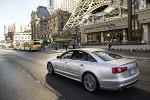 В Audi научились распозновать язык светофоров