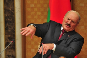 Лукашенко стал "жертвой" фотошопа