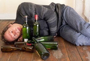 10 очень странных поступков, совершённых россиянами в пьяном виде …