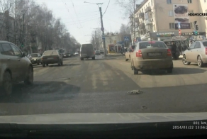 По навигатору шла?