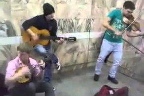 Новосибирск ст метро маркса Поцаны жгут 