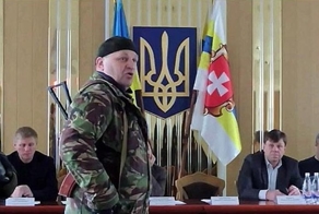 Кадыров сказал, и билет Саше Белому выдали. Следуюйщий Ярош???