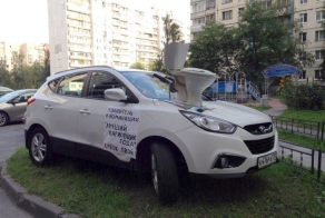 Ну кто так паркуется?