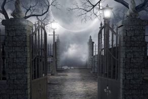 Случай на кладбище)).