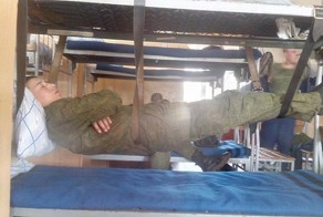 Солдат спит служба идет