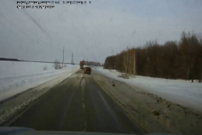 Ушел в сугроб