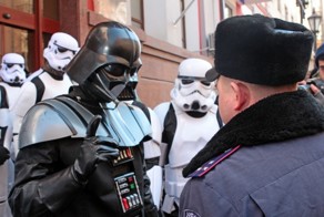 Дарт Вейдер примет участие в выборах президента Украины