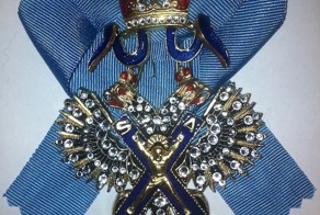 Ленточки. Синяя или розовая.