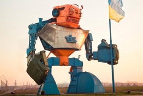 Патриотический робот-трансформер под Одессой