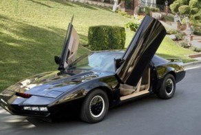 Копия KITT из сериала "Рыцарь дорог"