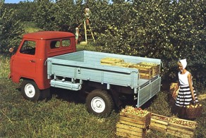 Автолегенды СССР. Грузовики. УАЗ-452Д, -3303