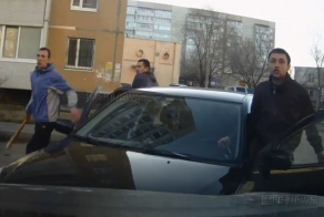 Отморозки с битами в Ульяновске