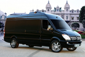 Офис на колесах - Mercedes Sprinter Lexani Motorcars