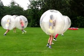 Бабл-футбол (Bubble football)