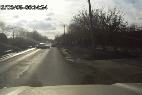 Припарковался в столб