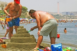 Мужчина без присмотра