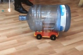 Гоночная машинка на спиртовом пару