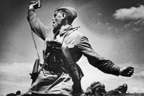 Cолдат, зовущий в бой