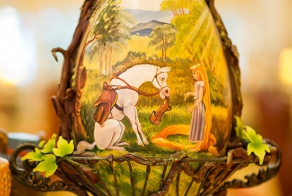 Выставка пасхальных яиц от Disney 