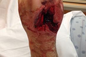 Перед чисткой пистолета всегда проверяйте, разряжен ли он