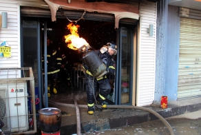 Бесстрашный китайский пожарный