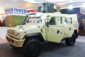 Бронеавтомобиль IVECO LMV 65