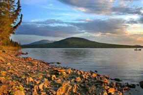 Необычные реки и озера 