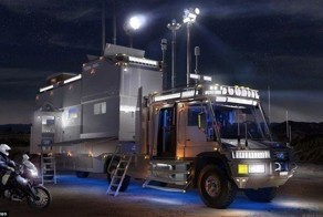 Американец отправится в путешествие на сверхтехнологичном грузовике