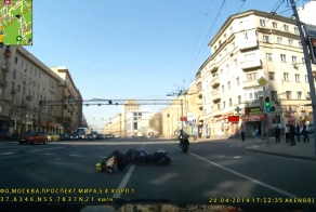 Байкер догнал байкера
