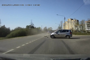 Обманчивый поворотник