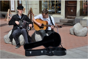 Уличные музыканты