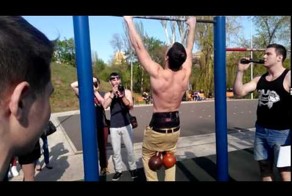 Влад Нагорнюк - 21 подтягивание +32 кг