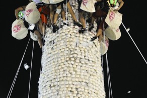 Фестиваль булочек на острове Ченг Чау