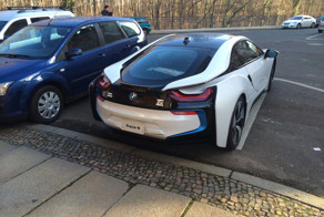 Как будут ремонтировать автомобили с углепластиковым кузовом?