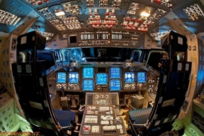  Космический корабль внутри