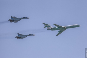 Военный парад в Астане