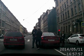 Снес дверь