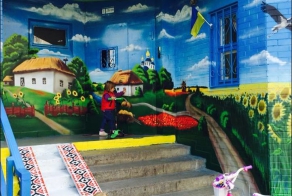 Расписной подъезд