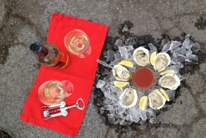 Креативное оформление дорожных ям