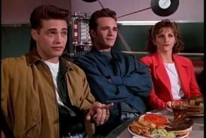 BEVERLY HILLS 90210 – БОГАТЫЕ И НЕСЧАСТНЫЕ