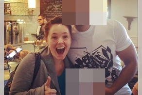  Жена оригинально сообщила мужу о беременности