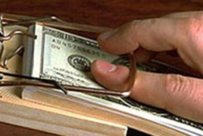 Госслужащих в Казахстане будут провоцировать на взятки