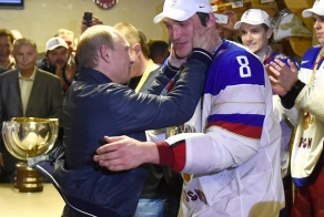 УРА! Сборная России проедет по Москве с кубком чемпионата мира