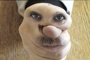 Видео для тех, кто любит покушать перед сном!(Прикол!!!)