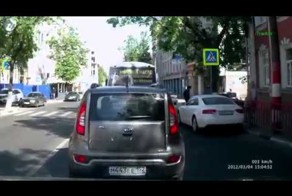 Для него правила не писаны=)